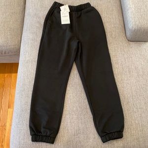 Zara Women’s black sweatpants